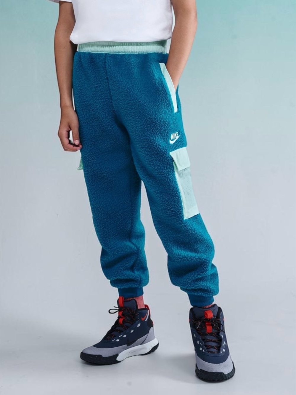 Nike Big Kids Sportswear Club Blue Fleece Cargo Sweatpants US Size L